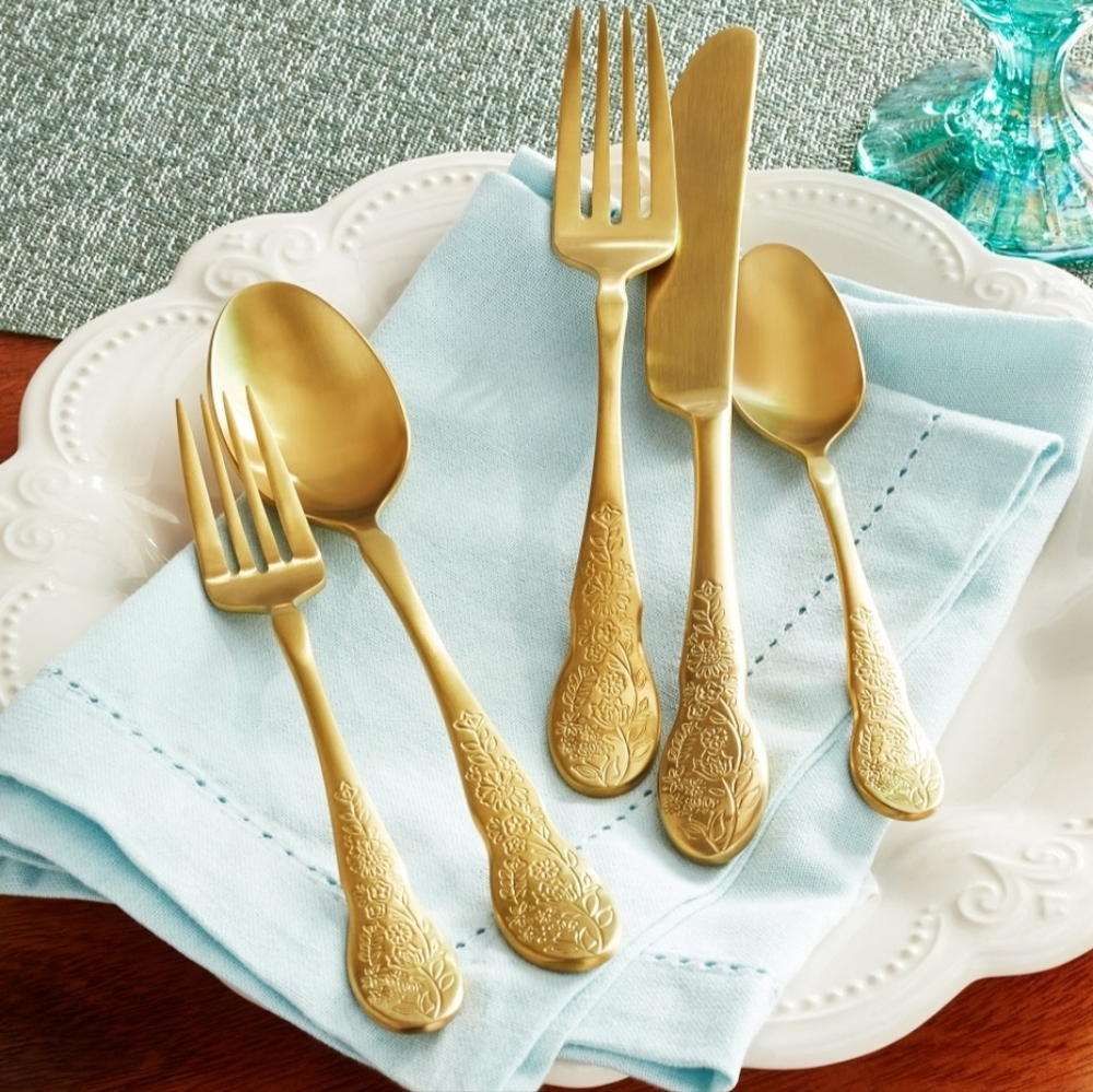 The Pioneer Woman 24-Pc. Hostess & Flatware Set - Picture 6 of 12